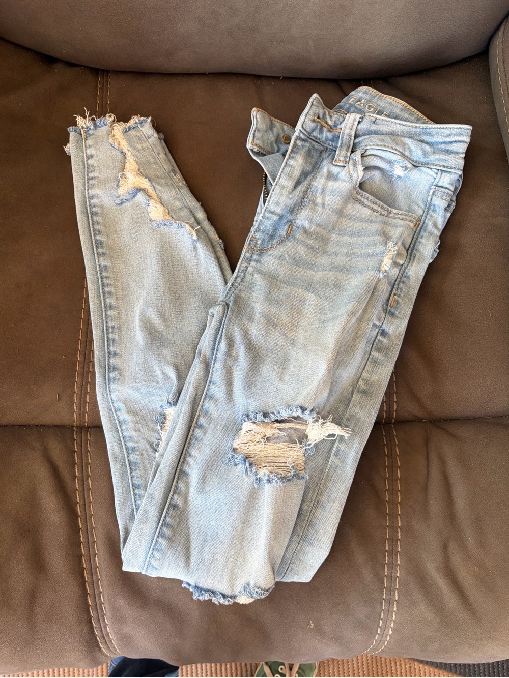 American Eagle Distressed